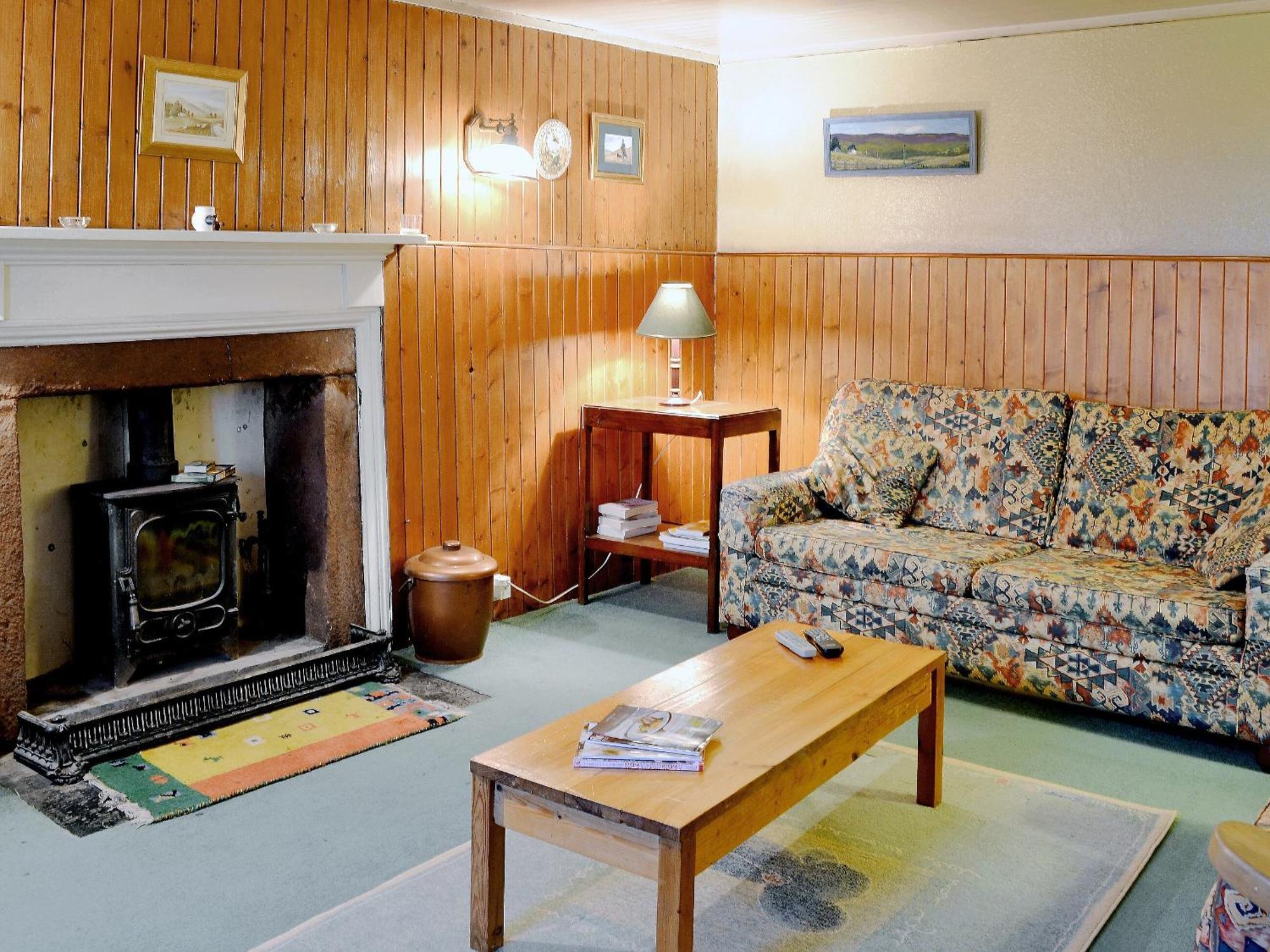 Villa Buckhood - Swwy à Inchmill Extérieur photo